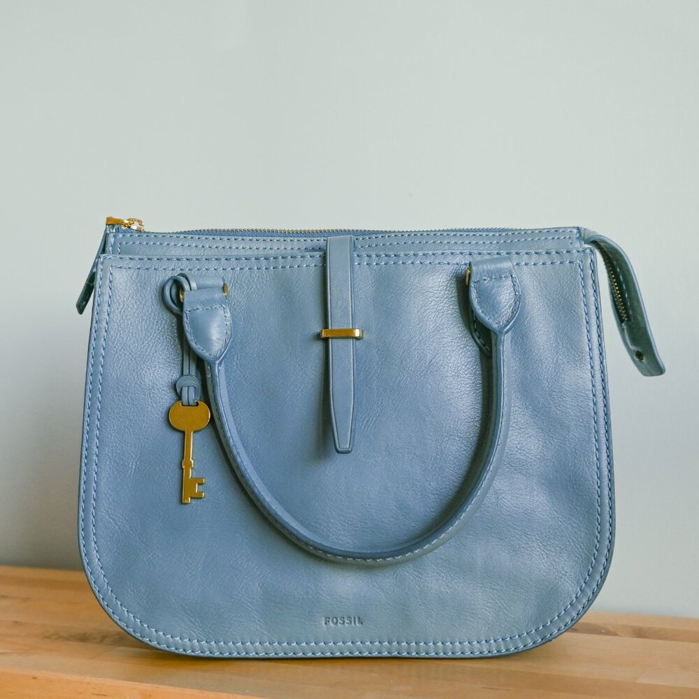 FOSSIL - Ryder Leather Handbag!